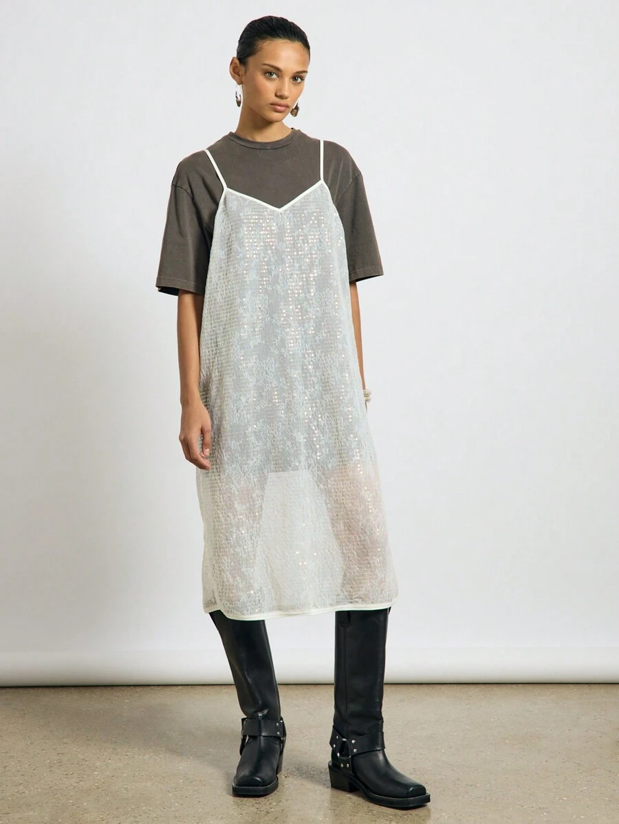 AiiRZ 节日款分层两件套长款吊带连衣裙，亮片彩虹光泽派对罩衫，搭配棕色休闲 T 恤 - 彩色 - 查看 1