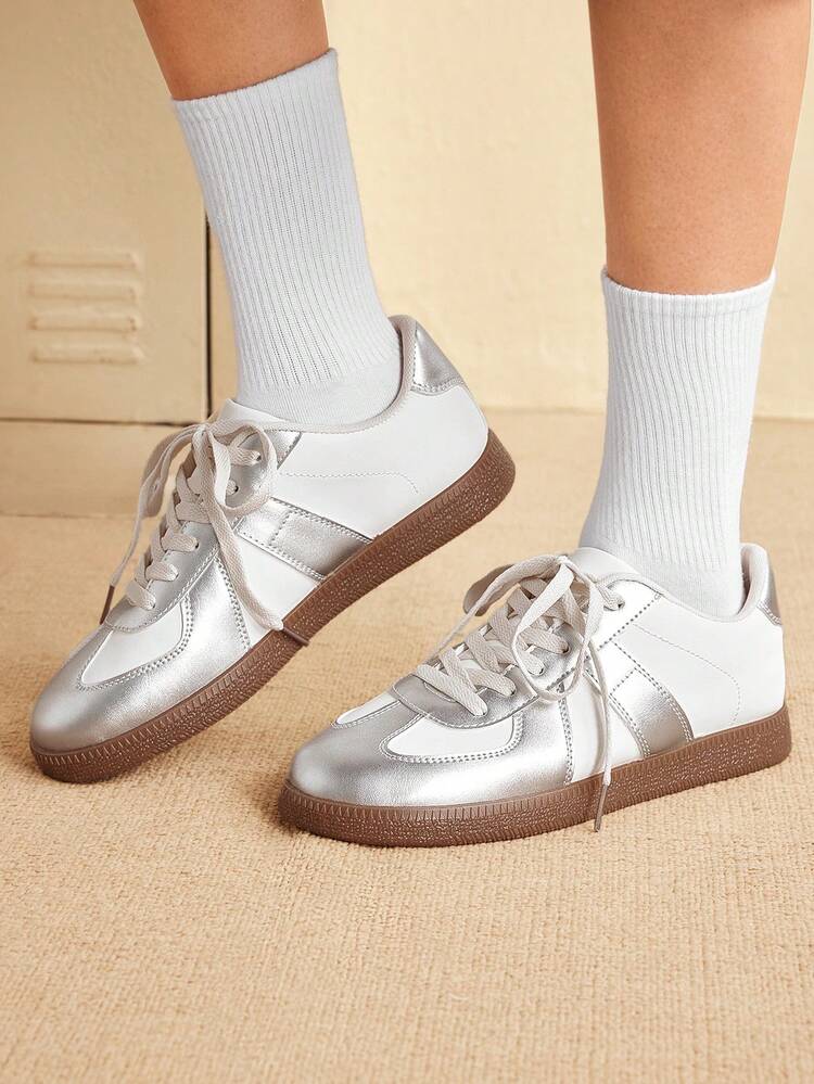 CUCCOO EASI 2024 Frühlings Damen Retro Lässig Trainingsschuhe Flache Sneakers