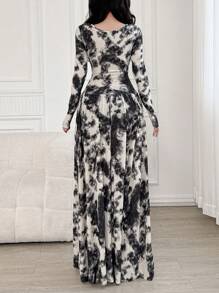 Modelyn Women Tie Dye Print Round Neck Long Sleeve Pleated Dress, Elegant