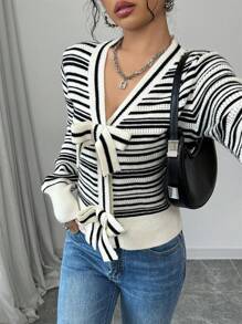 Chiquease Französischer Mode vielseitiger Schwarz-Weiß SchleifenCardigan mit V-Ausschnitt für Frauen, Reguläre Passform, Langarm für Herbst/Winter