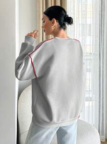 SHEIN Cottnline Red Heard Embroidered White Sweatshirt With Red Piping At Sleeves - Light Grey - View 2
