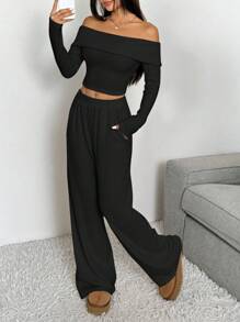 SHEIN EZwear Conjunto informal de mujer de camisa de manga larga en escote bardot y pantalones de punto negro