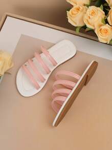 1 Pair New Fashion Versatile Flat Slip-On Sandals For Girls