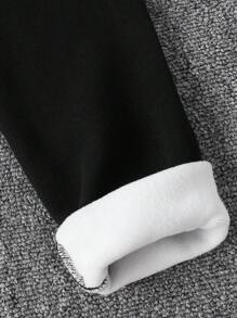 Young Girl Fashion Urban Heart Knitted Elastic Leggings ,Thermal Lined , High Waist,Great For Casual & Daily Wear & School Daily In Autumn Winter ,Mom And Daughter & Sisters  Matching.Sweet Cool Girl. - Black - View 6