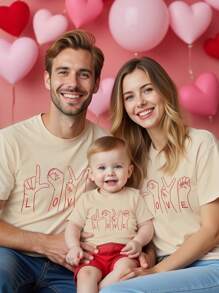 Women's Casual Cute Love Hand Gesture Print Round Neck Short Sleeve T-Shirt, Suitable For Valentine's Day, Family Party, Valentine's Day Gift