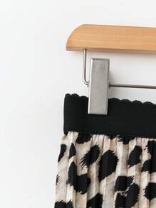 Franclia Leopard Print Pleated A-Line Casual Versatile Mini Skirt Maxi Women Outfit