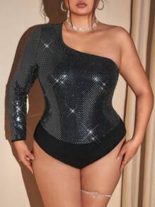 SHEIN ICON 加大码黑色闪亮亮片紧身连衣裤，不对称肩部，适合冬季