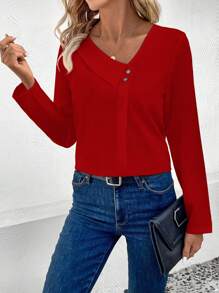 Chiquease 女士纯色不对称领长袖纽扣设计休闲衬衫秋季新年衣服