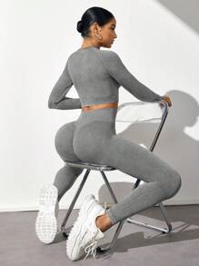Easithlete Conjunto de ropa deportiva para mujer, nuevo diseño de ropa de yoga de manga larga para fitness, alta elasticidad para entrenamiento en el gimnasio - Gris Claro - Ver 7