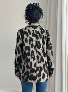 Chiquease Blazer con estampado de leopardo negro y gris para damas