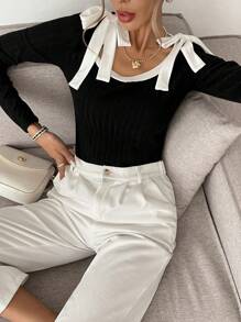 SHEIN Frenchy Women's Casual Contrast Color Round Neck Bowknot Bodysuit, Autumn And Winter,Contrast Color Bow Decoration, Tight-Fitting Long-Sleeved Black And White Bodysuit With Square Round Neck