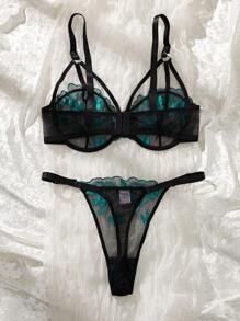 2pcs Plus Size Green Sexy Lingerie Set, Lift