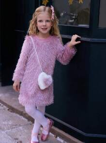 SHEIN Vestito elegante da ragazza per San Valentino con decorazione a fiocco in pelliccia a forma di cuore e nappa, adatto per uscite, vacanze, feste, primavera e autunno