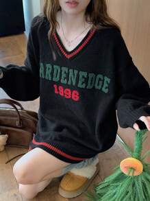 DAZY V-Neck Slouchy Pullover Sweater, Black, College Style For Women - Black - View 3