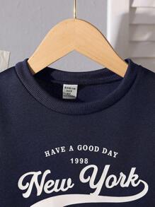 SHEIN Young Girls Digital Letter Print Round Neck Long Sleeve Plaid Hem Loose Casual Dress, Spring/Autumn