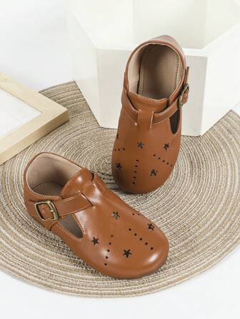 1 paire de chaussures classiques polyvalentes pour garçons et filles, avec semelle souple antidérapante en matériau doux et aéré. Chaussures plates confortables pour enfants, adaptées au printemps/été/automne/hiver