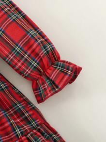 SHEIN Girls' Cotton Ruffled Collar Puff Sleeve Layered Hem Plaid Dress, Red
