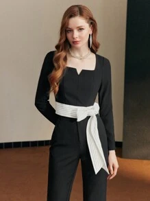 MOTF PREMIUM KNOT HEM NOTCHED NECKLINE BLOUSE - Black and White - View 5