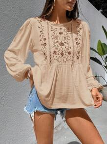 Women's Flower Embroidery Long Sleeve Shirti Crinckle Fabric, Boho Style, Slice Lace Detailed - Beige - View 7