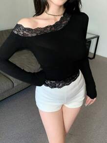 DAZY 女式蕾丝撞色不对称领口长袖T恤，秋季女装