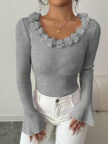 Chiquease 女士 3D 花朵心形领喇叭袖毛衣，秋季 - 灰色 - 查看 4