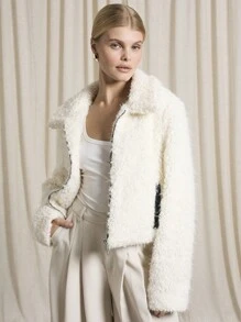 AiiRZ Luxurious Teddy Bear Winter Coat Plush Faux Fur Zip Up Short Jacket Fuzzy Warm Outerwear Fall Style Fashion Forward Statement Piece