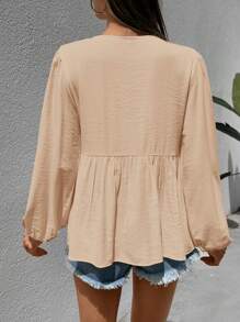 Women's Flower Embroidery Long Sleeve Shirti Crinckle Fabric, Boho Style, Slice Lace Detailed - Beige - View 2