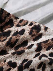 DAZY Pijama mono de cuello cuadrado con estampado de leopardo y corte ajustado