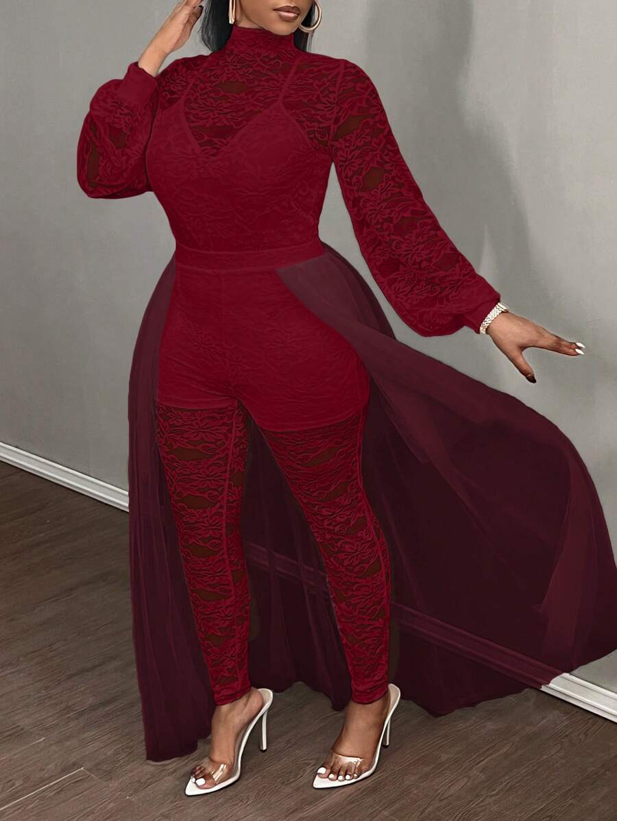 Slaydiva 大码女式浪漫优雅女士蕾丝修身连体裤、网眼裙和裙裤，大码 2 件/套 - 酒紅色 - 查看 1