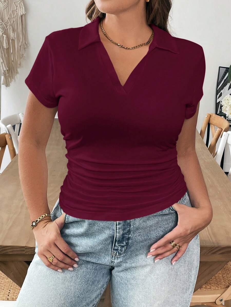 SHEIN Essnce Plus Size Women's Summer And Autumn Casual Comfortable POLO Collar Red Short-Sleeved Plain Teacher Fitted T-Shirt, Curve Tops, Back To School Basic Burgundy Top, New Year, Summer