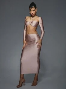 MISSGUIDED 缎面褶皱胸围挂脖长袖镂空上衣和中裙两件套 - 粉色 - 查看 8