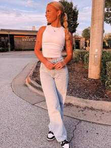 Jeans mit geradem Beinschnitt, hoher Taille, - Helle Waschung - Übersicht 7