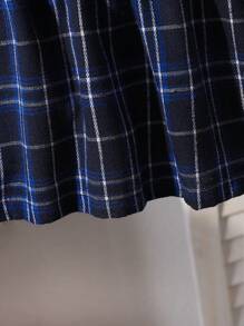 SHEIN Young Girls Digital Letter Print Round Neck Long Sleeve Plaid Hem Loose Casual Dress, Spring/Autumn