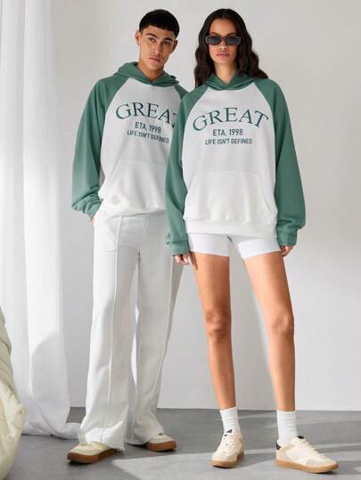 Manfinity VCAY Sudadera con capucha de manga raglán con bordado de letras, corte holgado, parches, para salir, de manga larga, regalo para amigos, esposo, novio, para otoño e invierno