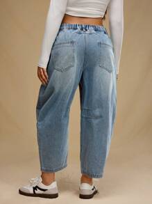 Forever 21 Plus Size Front Button Pocket Minimalist Design Casual Jeans - Blue - View 2
