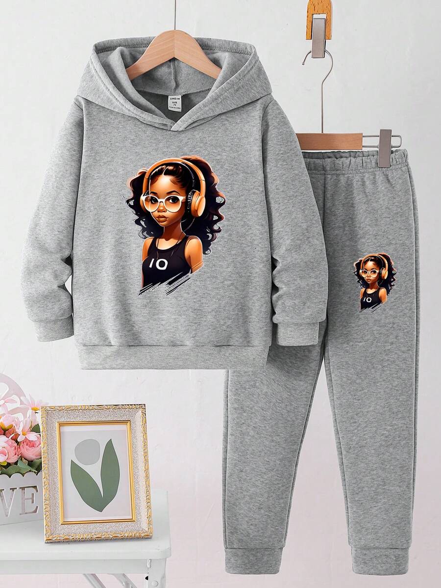 SHEIN 年轻女孩时尚可爱耳机印花灰色连帽衫和运动裤套装，适合秋冬季休闲外出或聚会 - 灰色 - 查看 1