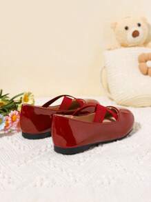 Fashionable Slip-On Flat Shoes For Girl, Suitable For Autumn/Winter - Burgundy - View 2