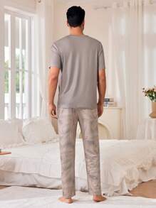 Men's Crew Neck Short Sleeve Simple Top And Pants Pajama Set - Multicolor - View 4