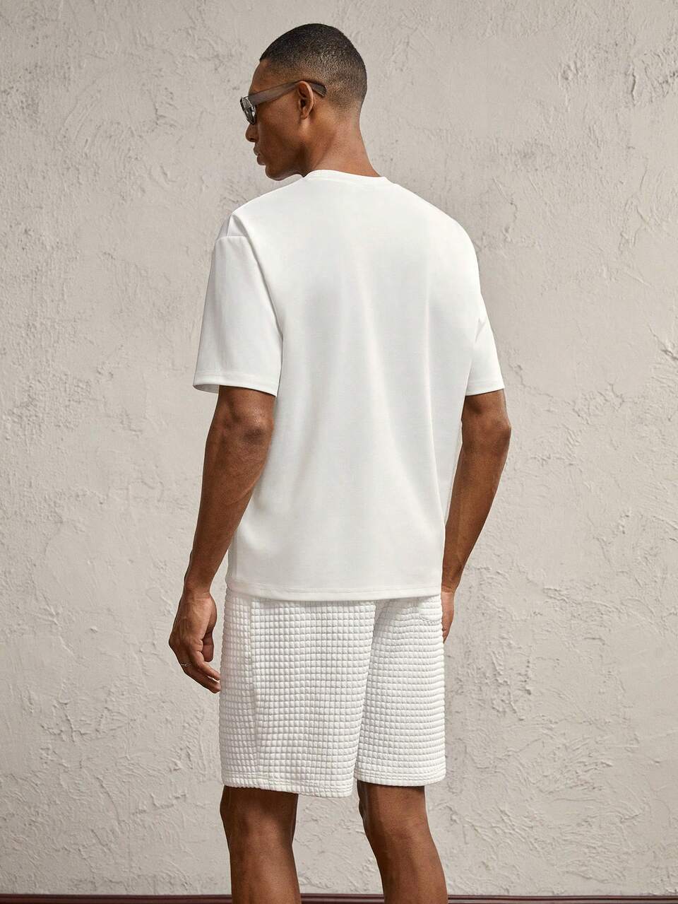 2pcs Set White Loose Round Neck Short Sleeve Letter Embroidered T-Shirt And Plaid Drawstring Shorts, Casual Set Suitable For Daily Wear