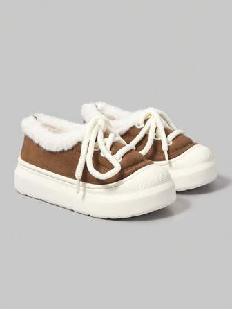 Kawaii Bottes fourrées à semelle épaisse pour femmes, nouvelles chaussures d'hiver 2024 chaudes et douces, antidérapantes, basses, idéales pour la neige et les vacances du Nouvel An