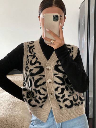 Siren Gaze Women's Single Breasted V-Neck Leopard Print Knit Vest, Autumn/Winter,Sleeveless Knitted Warm Wool Top With Contrast Trim,Casual Daily Wear,FW24,Commute,Minimalist,Office,Old Money,Simple,Autumn/Winter,