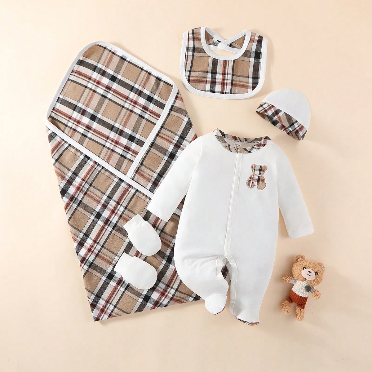 Newborn Simple Style White Base Long Sleeve Jumpsuit With Bib Blanket Hat Gloves Multiple Sets Home Outfit