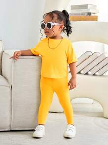 SHEIN Baby Girl Cute Yellow Short Sleeve T-Shirt And Elastic Waist Pants 2 Pieces Set, Casual Stylish Bright Yellow Outfit For Outdoor - Yellow - View 7