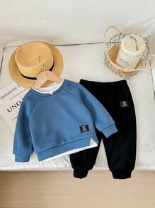 SHEIN 2pcs/Set Baby Boys/Girls Casual Cute Style Drop Shoulder Loose Round Neck Knitted Sweatshirt And Ribbed Hem Knitted Pants Set, Suitable For Autumn/Winter Home/Outdoor Wear - Blue - View 1