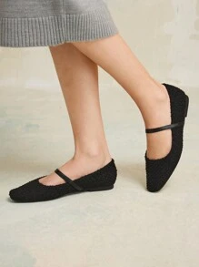 MOTF PREMIUM 女士舒适百搭平底鞋，适合新年假期、情人节 - 黑色 - 查看 3