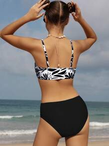 SHEIN Teen Girls' Plant Printed Beach Holiday Casual Bikini Set