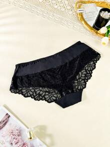 Plus Size Lace Trimmed Triangle Panty, 1pc