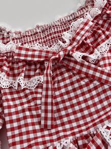 SHEIN MOD 蕾丝和蝴蝶结细节泡泡纱格子全罩杯迷你连衣裙 - 紅白色 - 查看 6