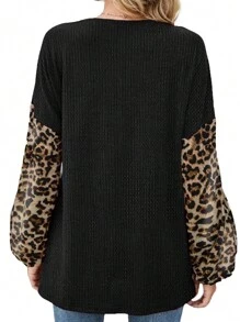 INAWLY Women's Lace Patchwork Long Sleeve Casual T-Shirt, Everyday Wear Graphic Cheetah Print Tees Women Tops For Spring Outfit