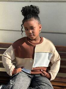SHEIN Tween-Mädchen Lässiger Pullover mit Rundhalsausschnitt und Farbblockdesign. Lockeres Langarm-Sweatshirt